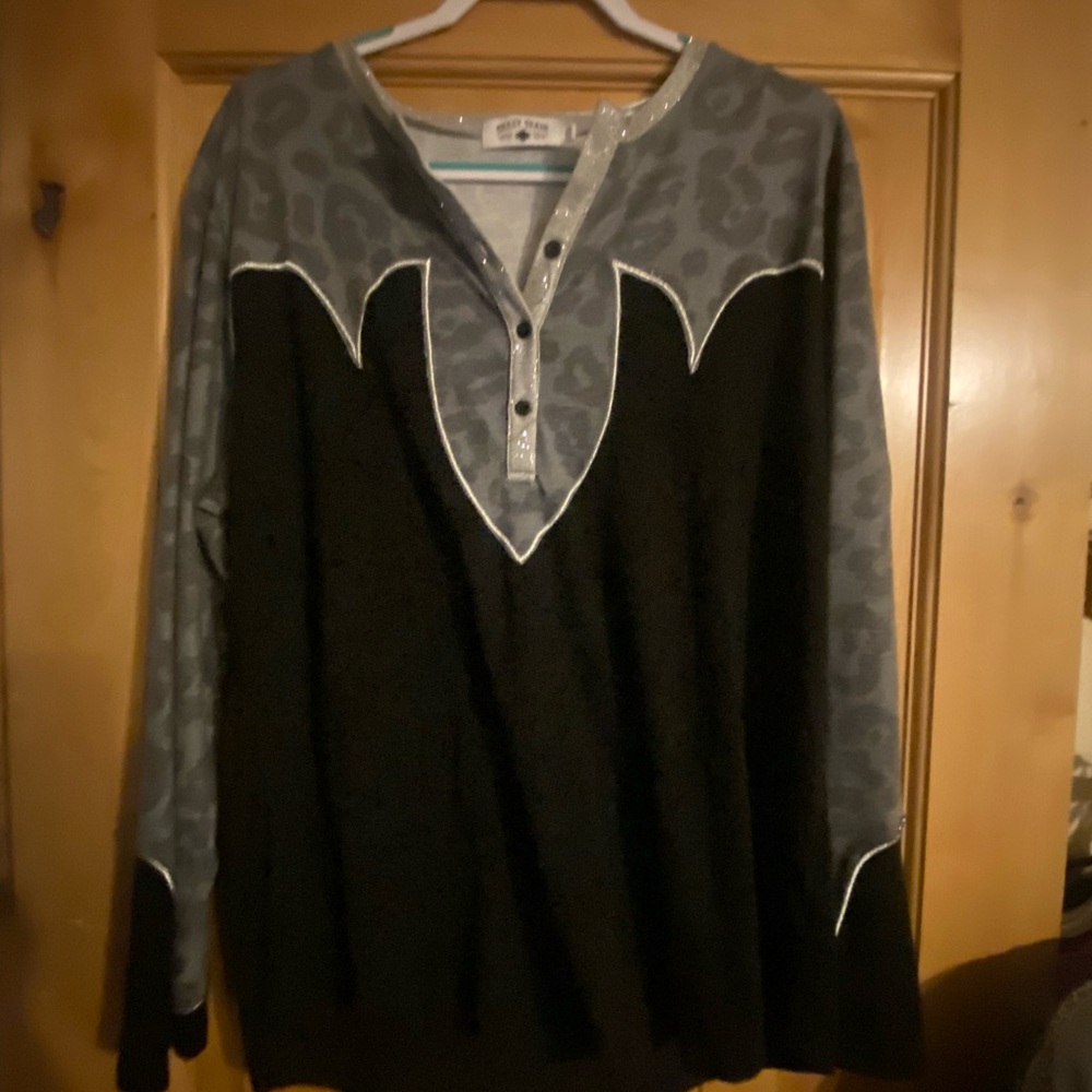 adorable CRAZY TRAIN TOP 2x